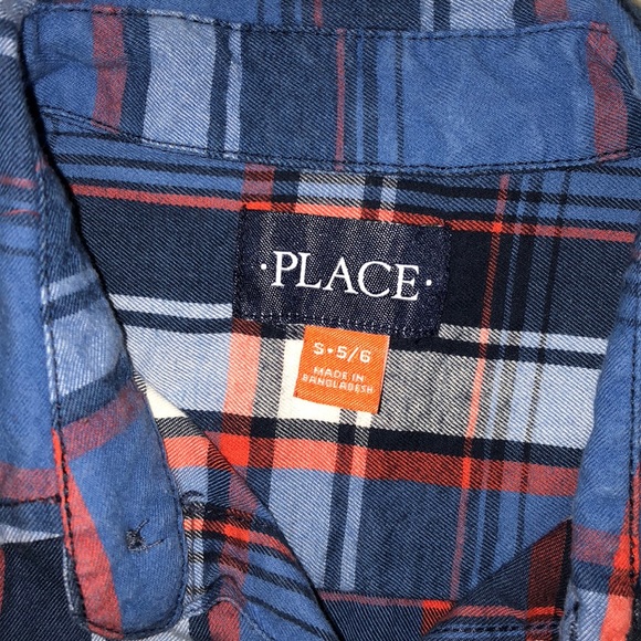 Children’s place boys plaid button up - Picture 2 of 5